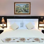 Liss Hotel Lezhë