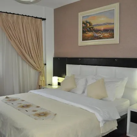Liss 4* Lezhë