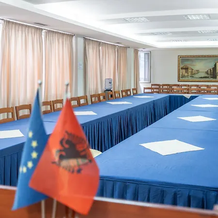 Liss 4* Lezhë